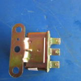 優(yōu)質(zhì)供應(yīng)徐工裝載機電器配件803605392 LJ41喇叭繼電器