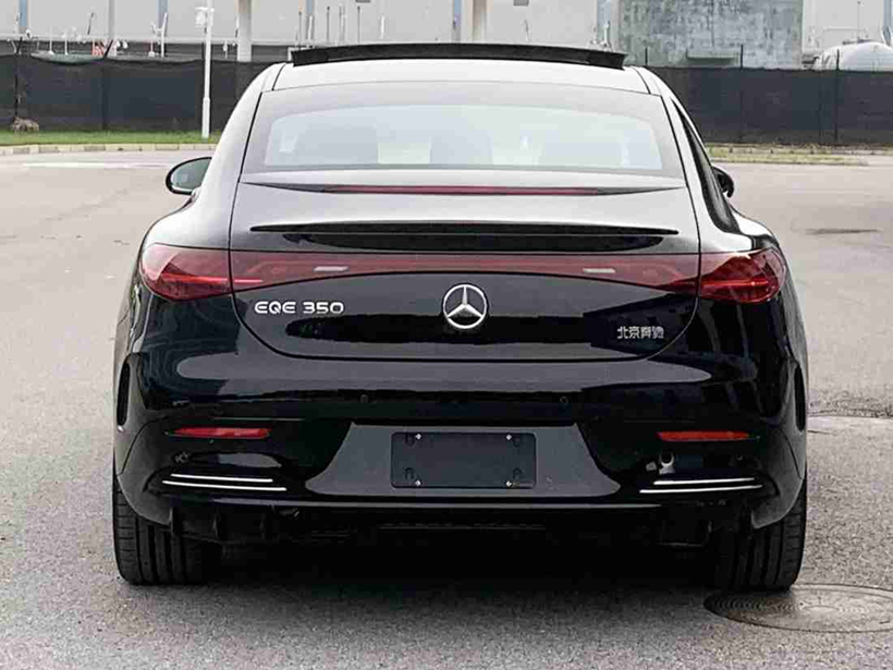北京奔馳第400萬輛整車下線，這臺車正是奔馳EQE！