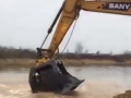 挖機高頻震動篩分 挖掘機滾筒篩的工作視頻 (418播放)