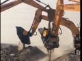 挖掘機(jī)破碎斗建筑垃圾粉碎機(jī)混凝土建筑垃圾破碎設(shè)備 (253播放)